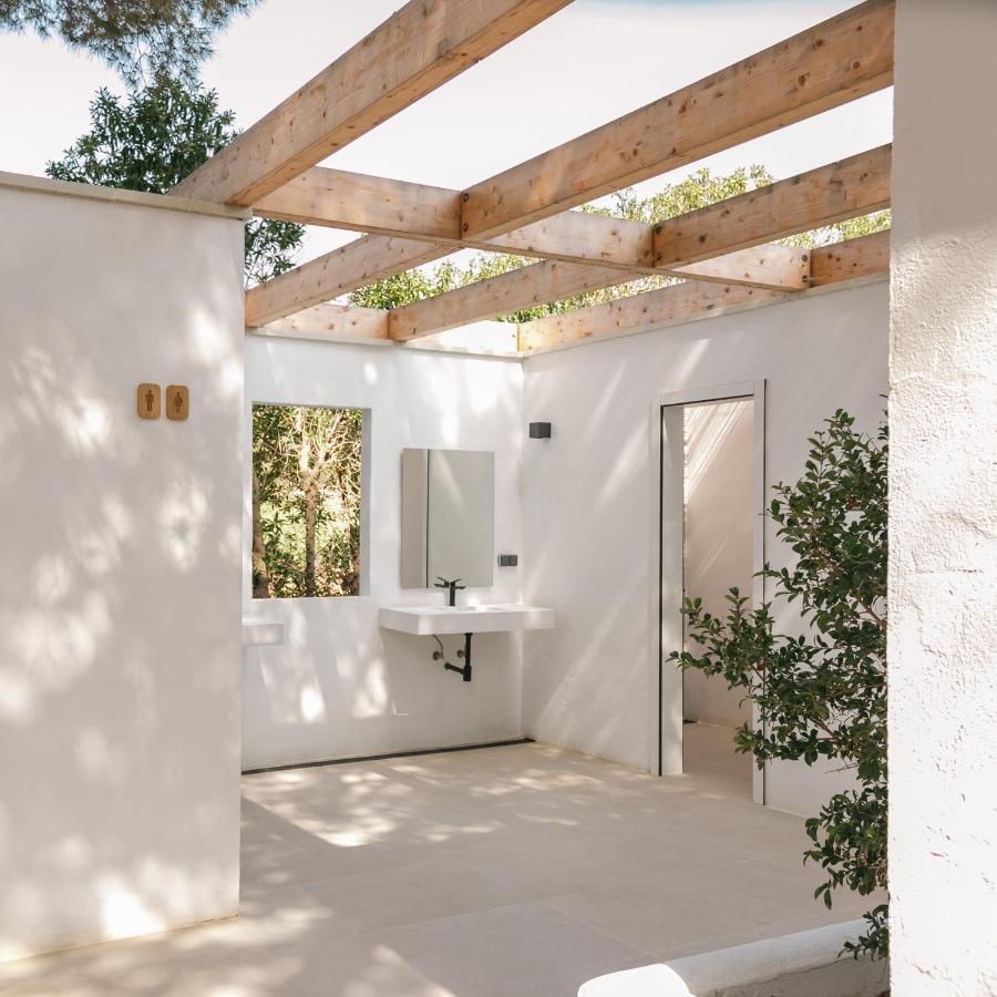 Отель Holacamp Sitges Fun Экстерьер фото